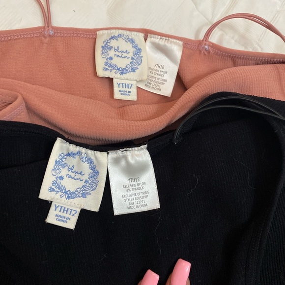 Tank top bundle - Picture 2 of 4